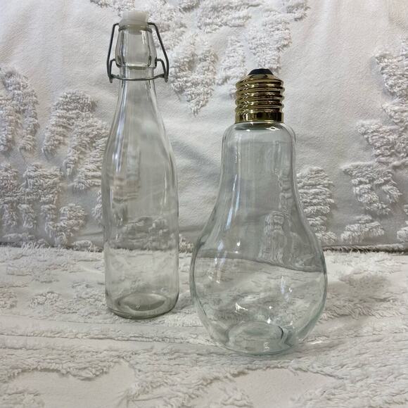 KITCHEN STORAGE BOTTLES Clear Glass Unique 20oz Beverages Cooking Oils Beauty - Picture 1 of 6